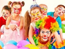 organise a birthday party on a budget - the entertainment