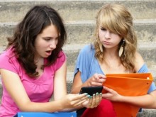 keep your kids safe online smartphones