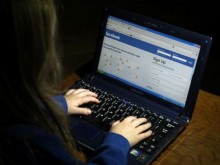 keep your kids safe online social media