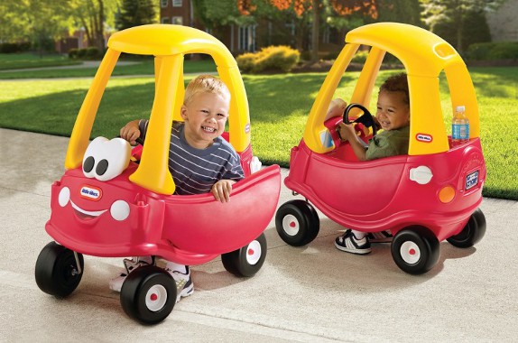 outdoor toys for kids -cozy coupe-classic
